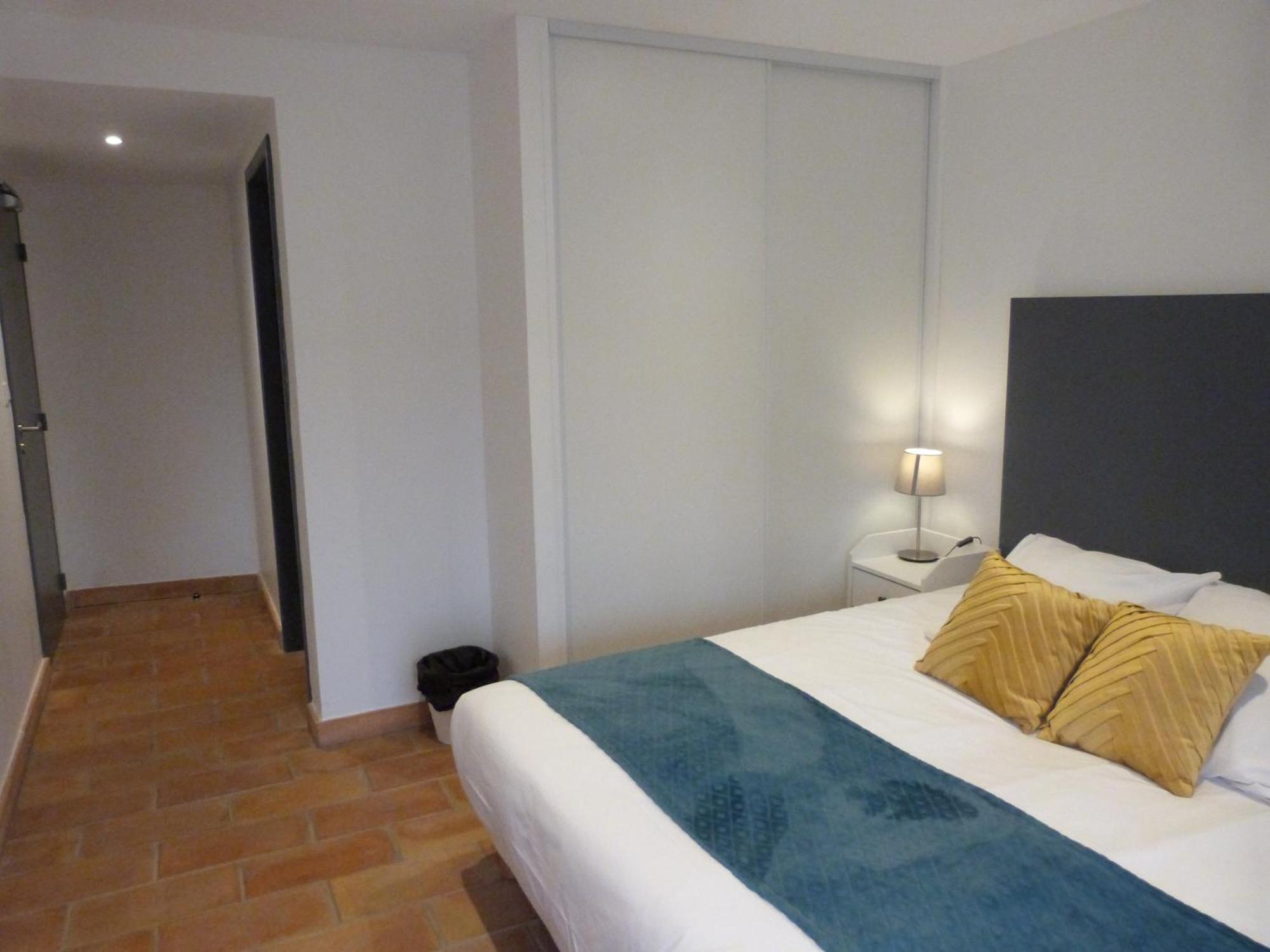 Prieure De Grignan Otel Dış mekan fotoğraf